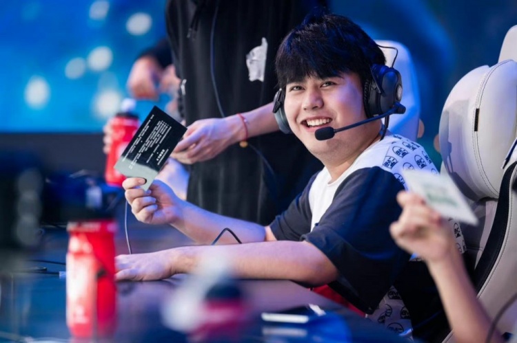 的自主权 的自主权